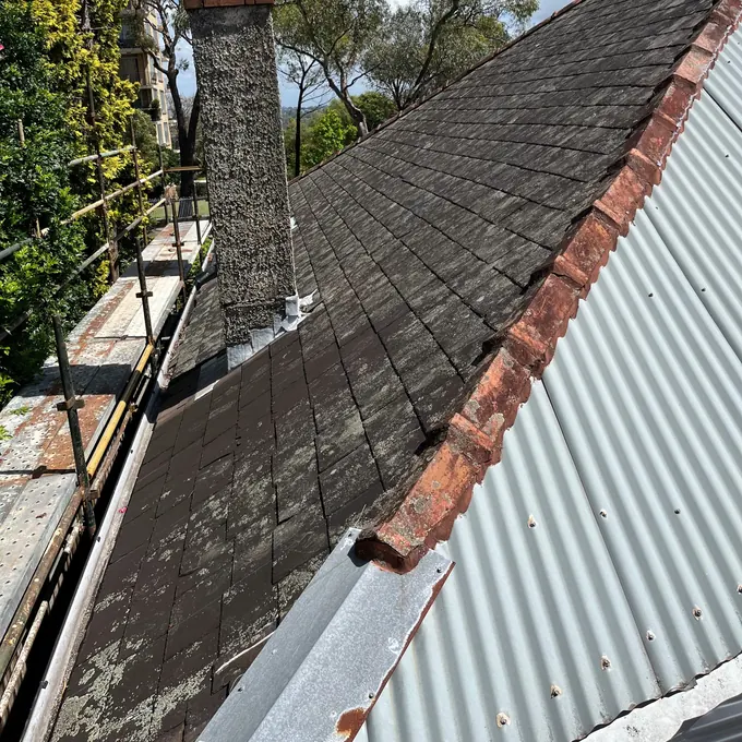 Leaking tiled roof before Naz Roofing work